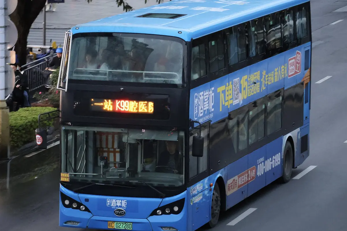 Public bus operating in Guilin