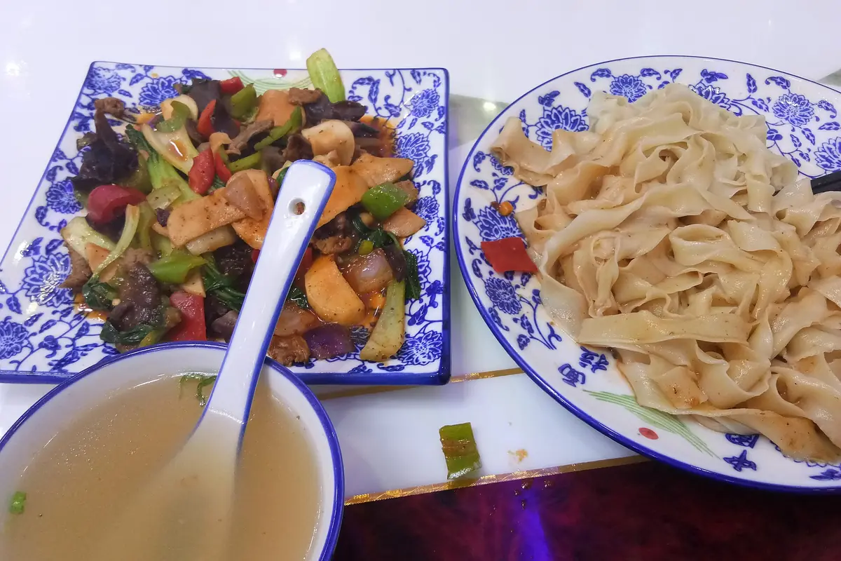 Lanzhou lamian servi dans un restaurant halal à Changsha, Hunan, Chine
