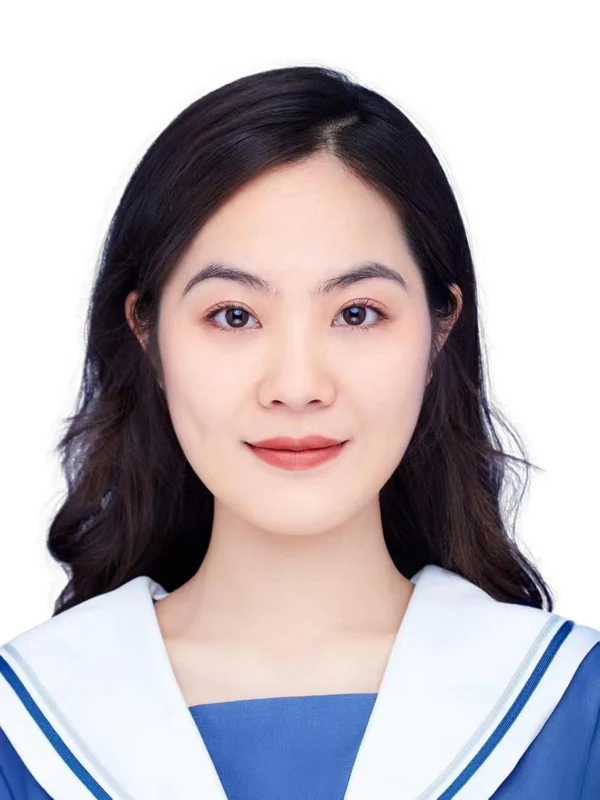 Ms. Wu, Vayora tour guide
